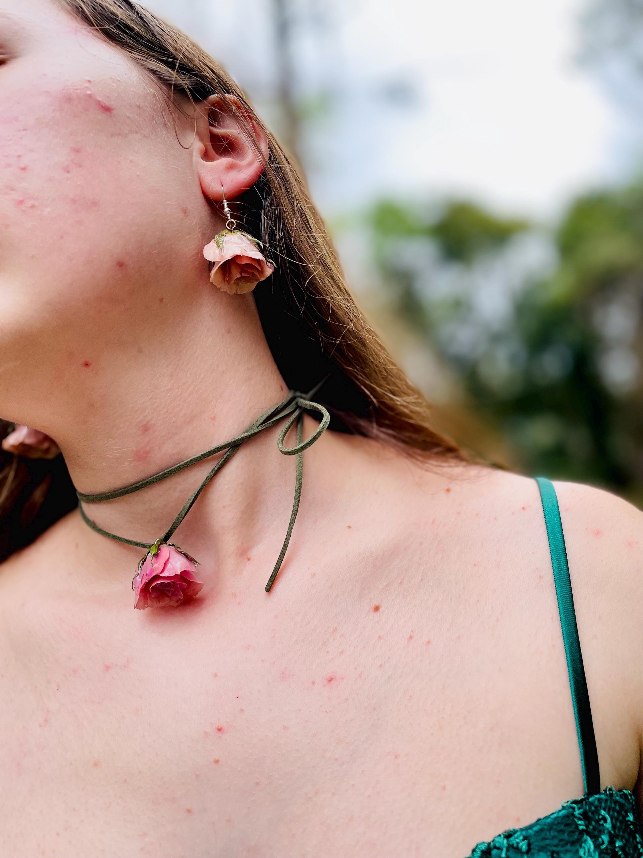Real Rose Flower Choker - Botanical Floral Necklaces for Bride Whimsical Prom Bridesmaid Jewelry
