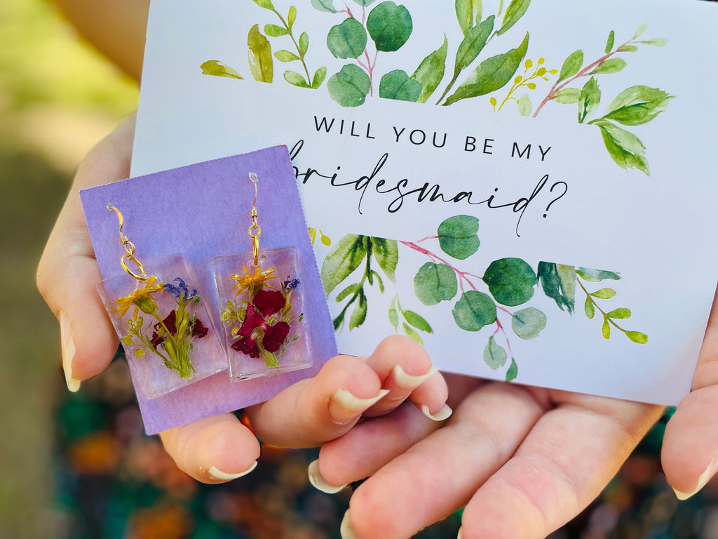 Birth Month Flower Earrings: Personalized Family Bouquet Resin Jewelry