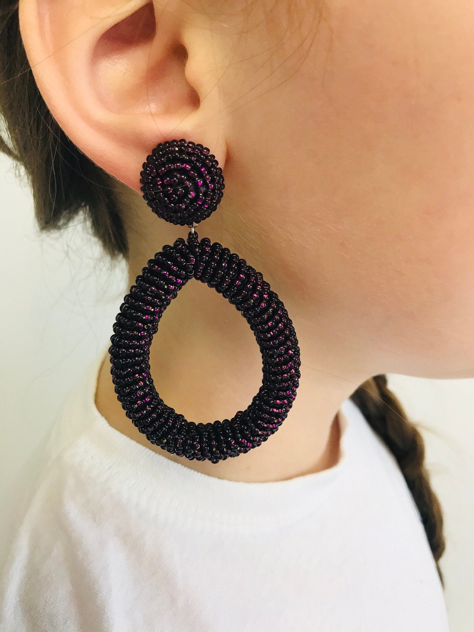 Emerald green earrings, Amethyst beaded earrings clip-on, big Statement earrings, Chunky drop earrings gift for her mom, best friend gifts