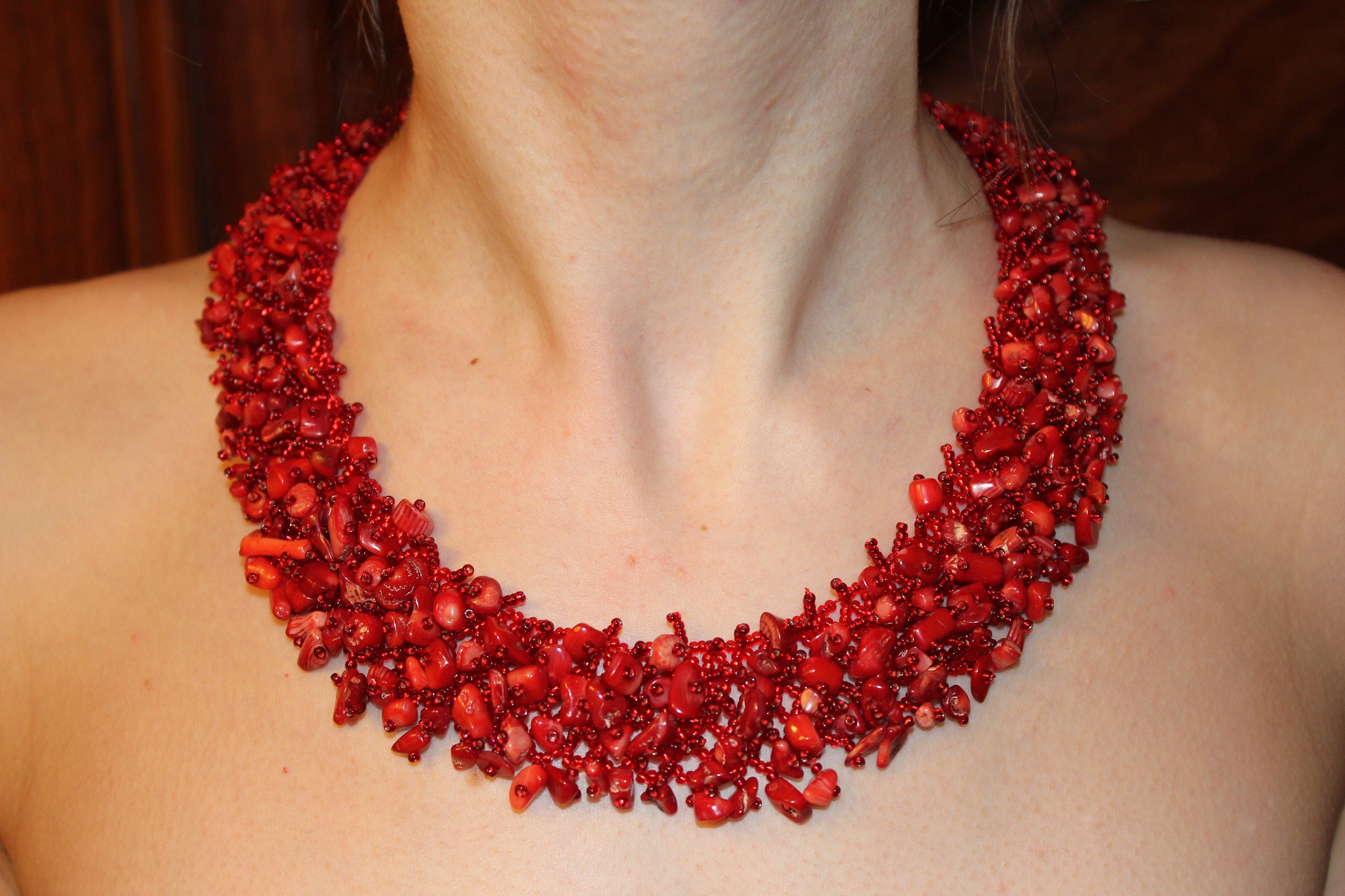 Red beaded necklace with Raw crystals  personalized birthday gifts for her, red coral beaded collar necklace, gift for mom