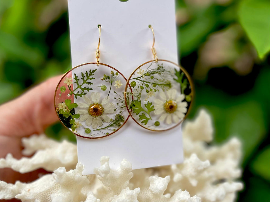 Real Pressed Daisy Earrings: Botanical Garden Jewelry Resin, April Birth Flower