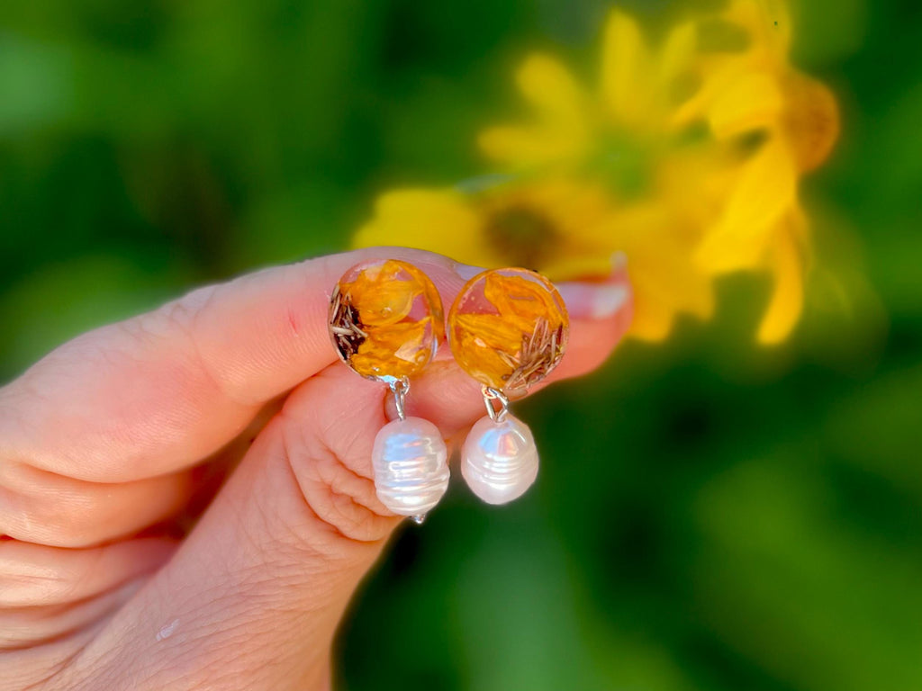 Baroque Pearl Sunflower Earrings Stud: August and July Birth Flower Jewelry