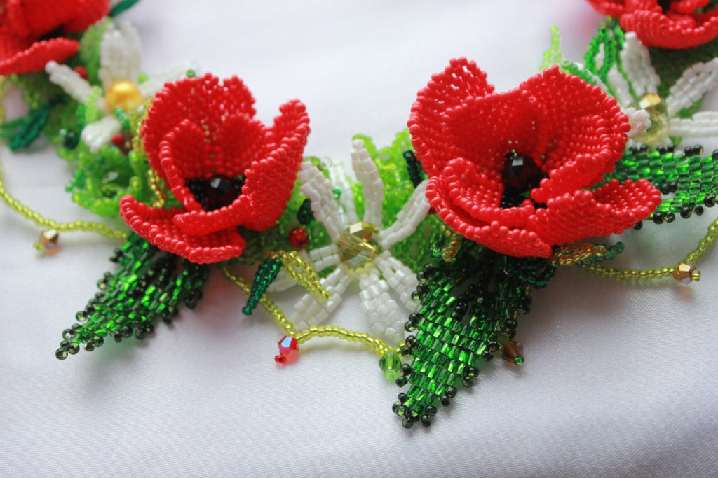 Red poppy and daisy necklace~floral choker collar~unique gifts for women~seed bead statement jewelry~bride floral headpiece~anniversary gift