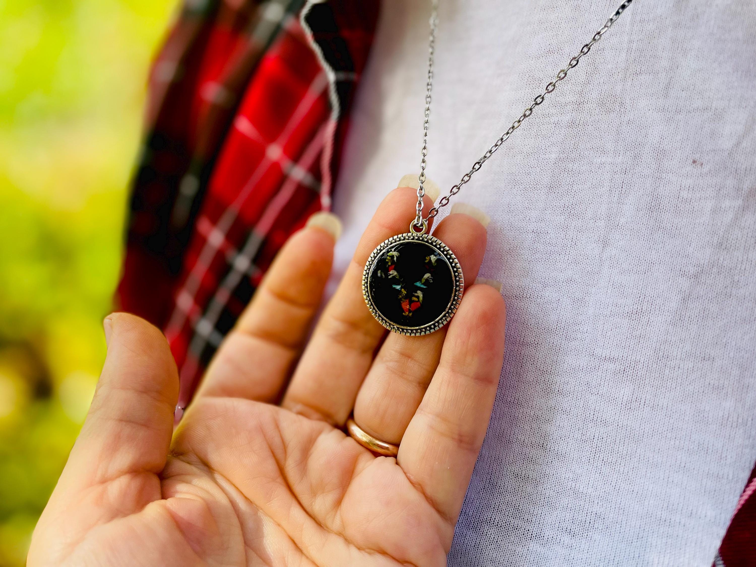 Personalized Pressed Birth Flower Initial Pendant Necklace Black: Gothic Resin Jewelry
