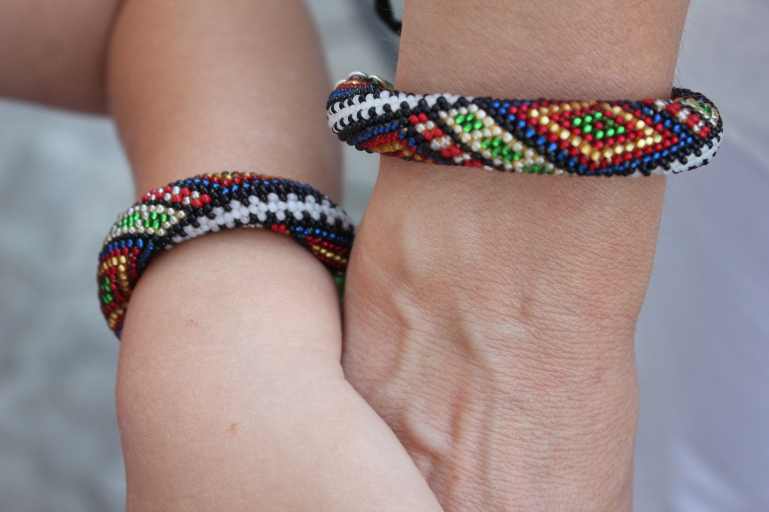 native americans indian jewelry bracelets, Mother Daughter matching Bracelets, Geometric Bead crochet bracelets, multicolor bracelet