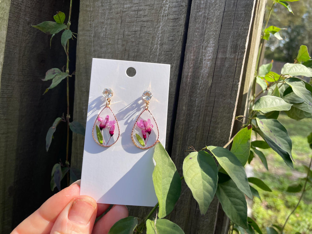 Sweat Pea Earrings Dangle: April Birth Flower, Pink Pressed Flower Resin Jewelry Gold