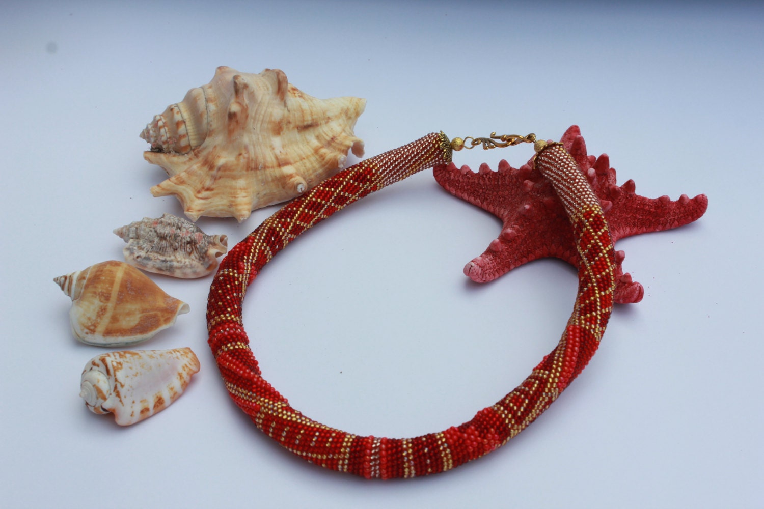 Birthday gift for her, red necklace, beaded choker, patchwork necklace, girlfriend birthday present, bridesmaid necklace, handmade jewelry