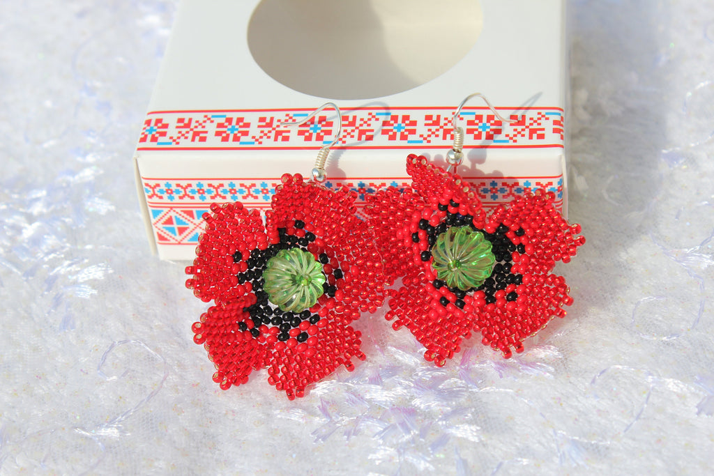 Red flower jewelry necklace, Poppy Necklace, Floral collar Choker, Wedding gift bride~Unique Beaded Necklace for girlfriend, Valentines gift