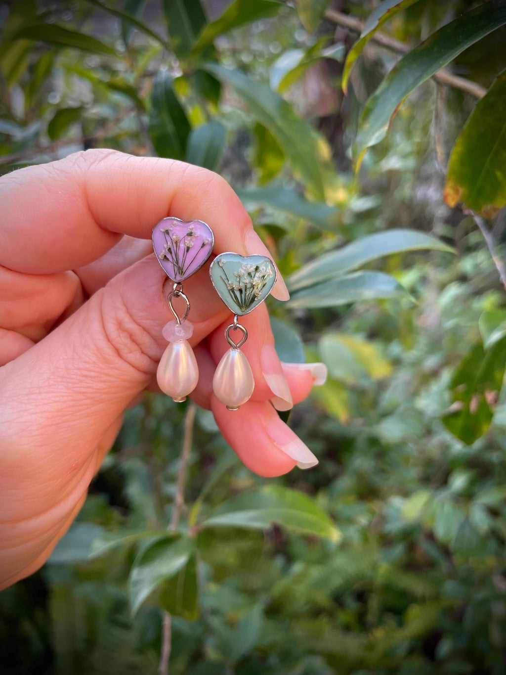 Heart Cameo Earrings: Queen Anne's Lace, Resin & Pearl Dangle