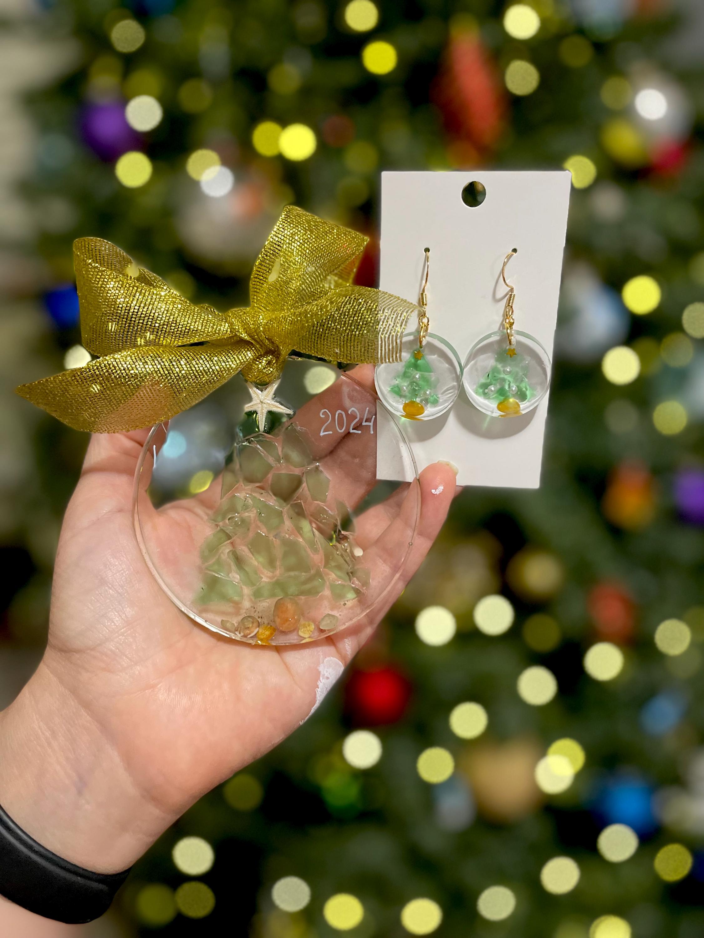 Starfish & Sea Glass Christmas Tree Suncatcher: Coastal Ornament Personalized Name
