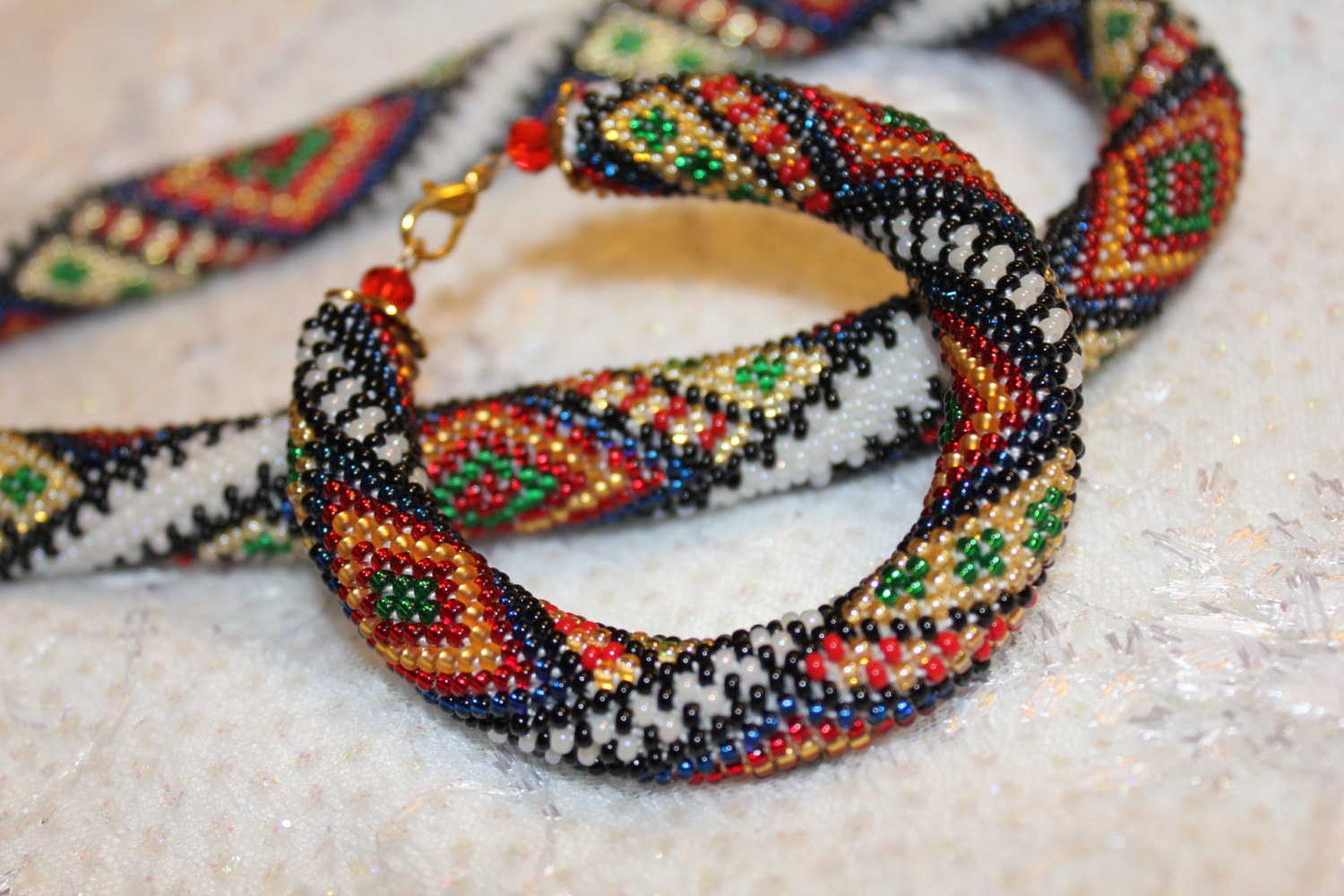 Ethnic Folk Ukrainian beaded necklace, Ukrainian Vyshyvanka seed beads necklace, Ukraine seller, Ukraine necklace, native Ukrainian jewelry
