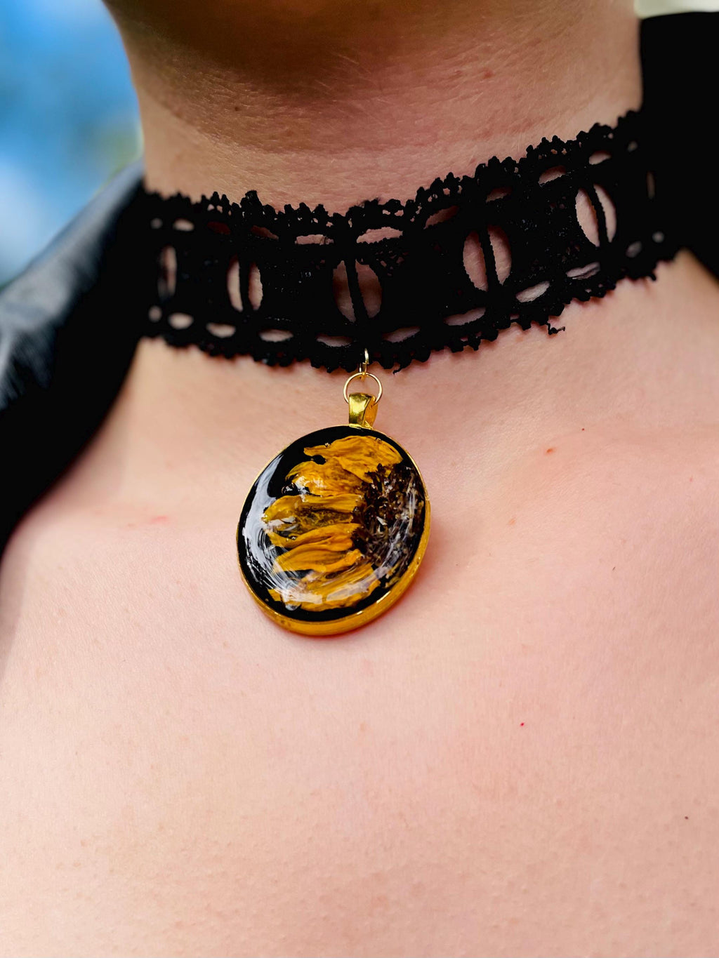 Gothic Black Lace Choker Necklace: Sunflower Pendant, Pressed Flower