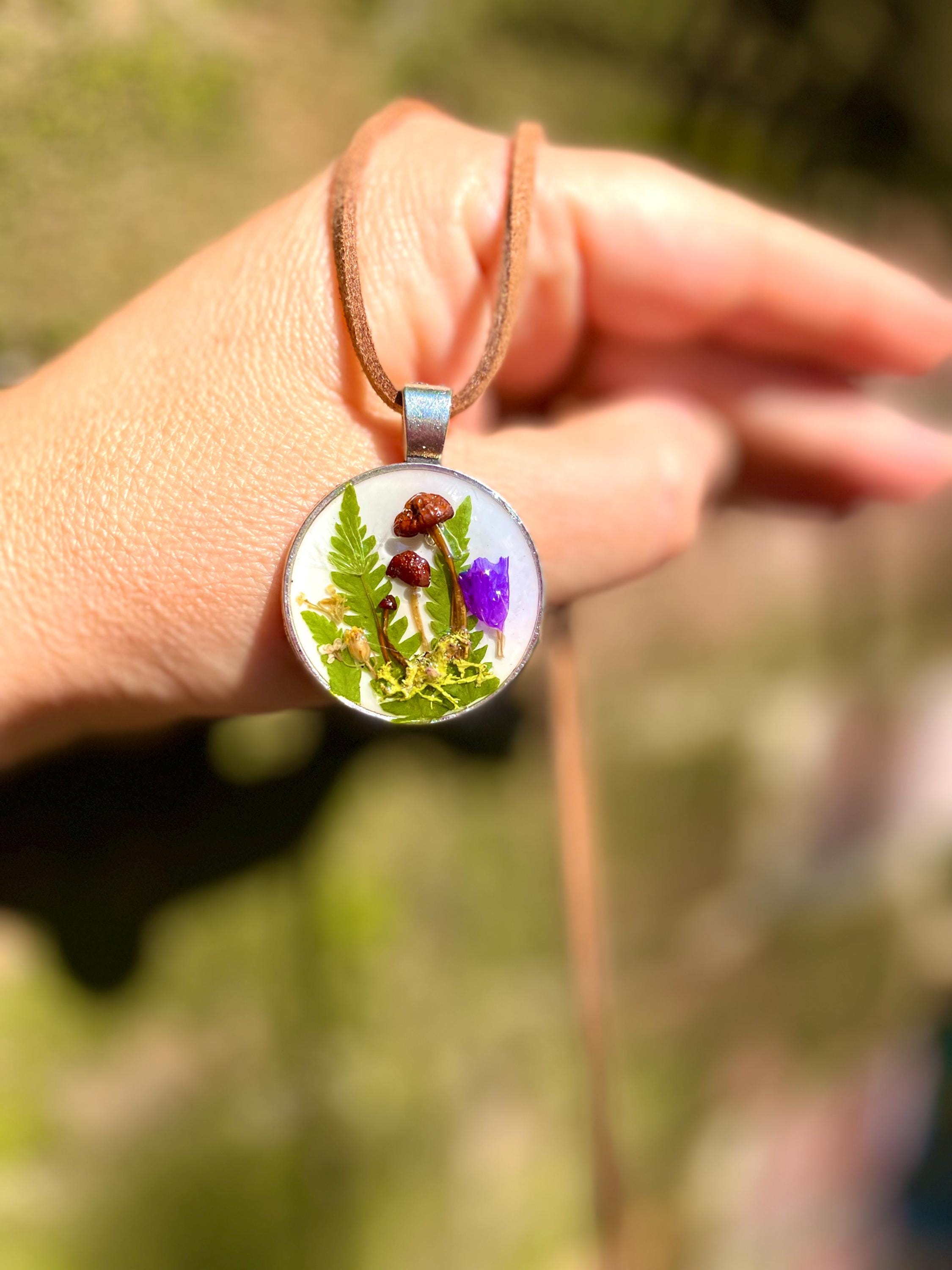 Personalized Family Mushroom Terrarium Necklace: Moss Resin Pendant, Cottagecore Jewelry Birthstone