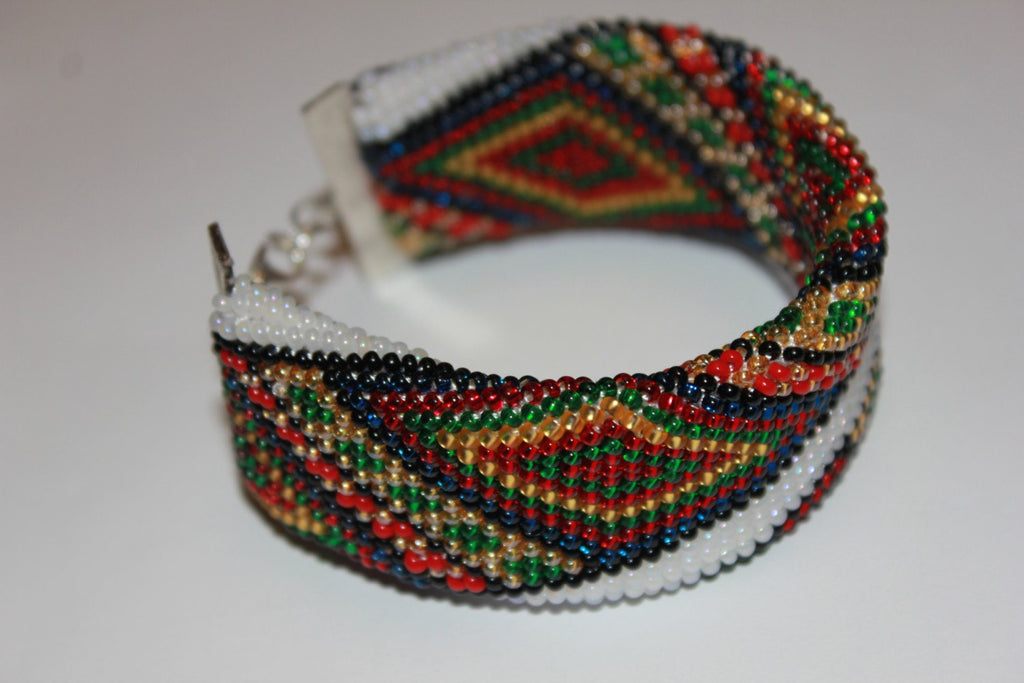 Ethnic Folk Ukrainian beaded necklace, Ukrainian Vyshyvanka seed beads necklace, Ukraine seller, Ukraine necklace, native Ukrainian jewelry