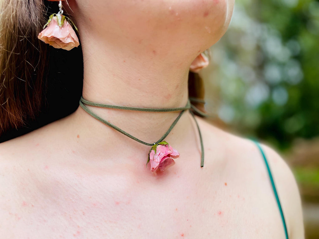 Real Rose Flower Choker - Botanical Floral Necklaces for Bride Whimsical Prom Bridesmaid Jewelry