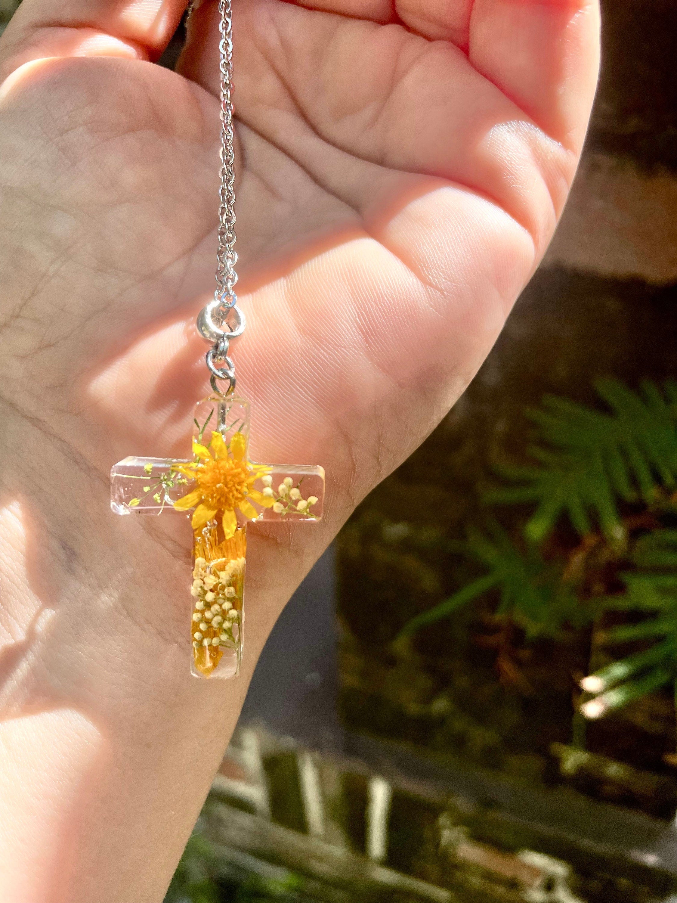 Personalized Violet Flower Cross Necklace - February Birth Flower Resin Pendant Jewelry custom Birthstone