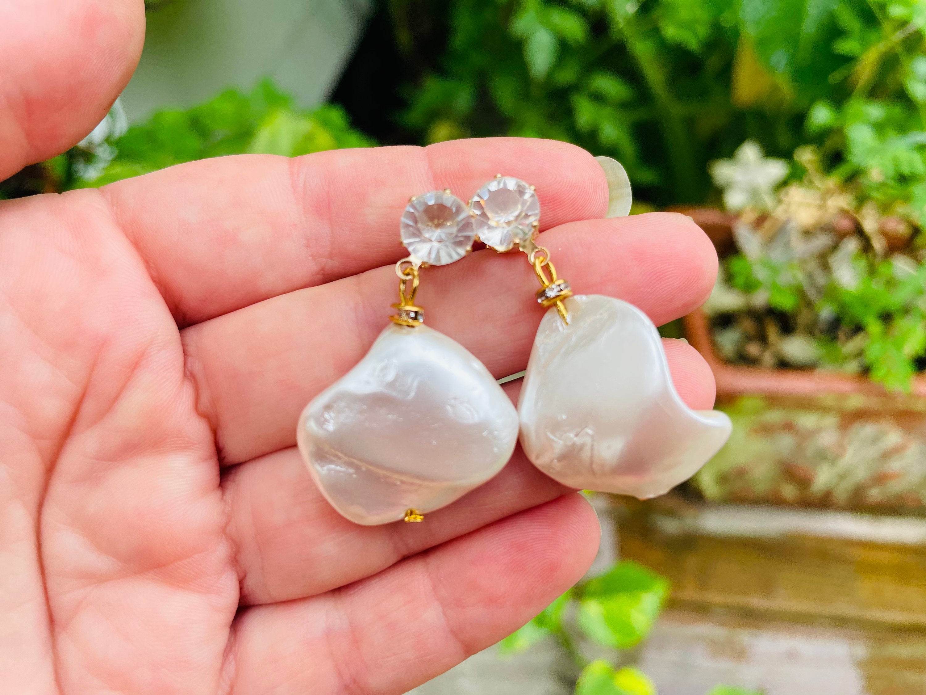 Big pearl bridal earrings, Baroque freshwater Pearl Gold Swarovski crystal earrings, fall weddings earrings, long stud earrings gift for her