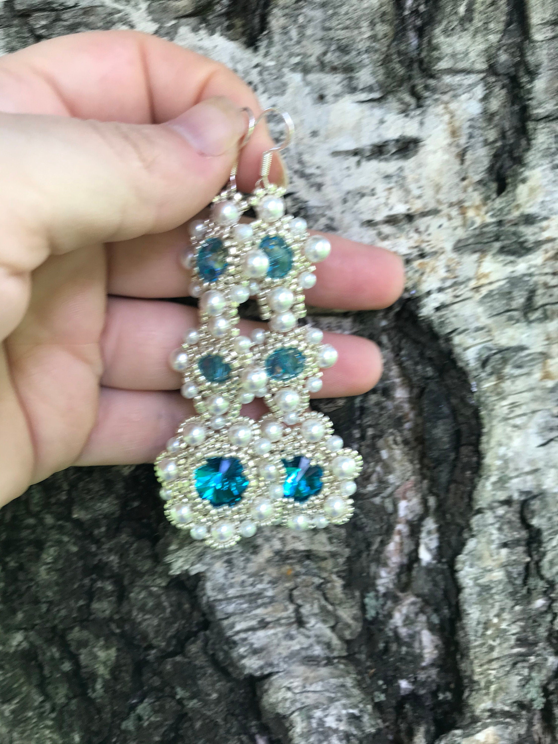 Wedding earrings for brides~Bridal dangle earrings~Swarovski pearl bridal earrings~Beaded earrings for wedding turquoise chandelier earrings