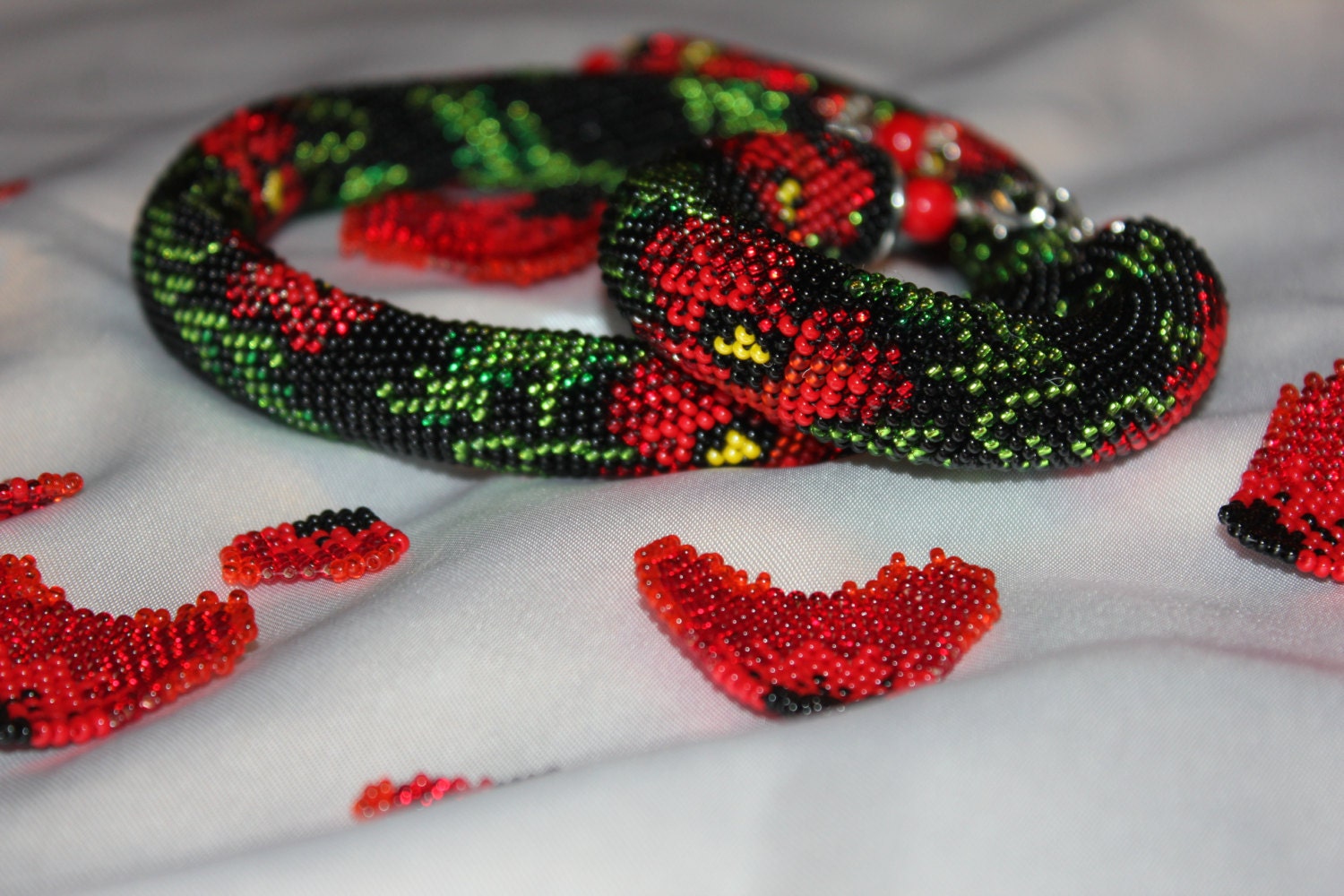 Flower bracelet, seed bead Crochet flower bracelet for women, Sunflower red poppy blue flower floral bridal jewelry, bangle bracelet