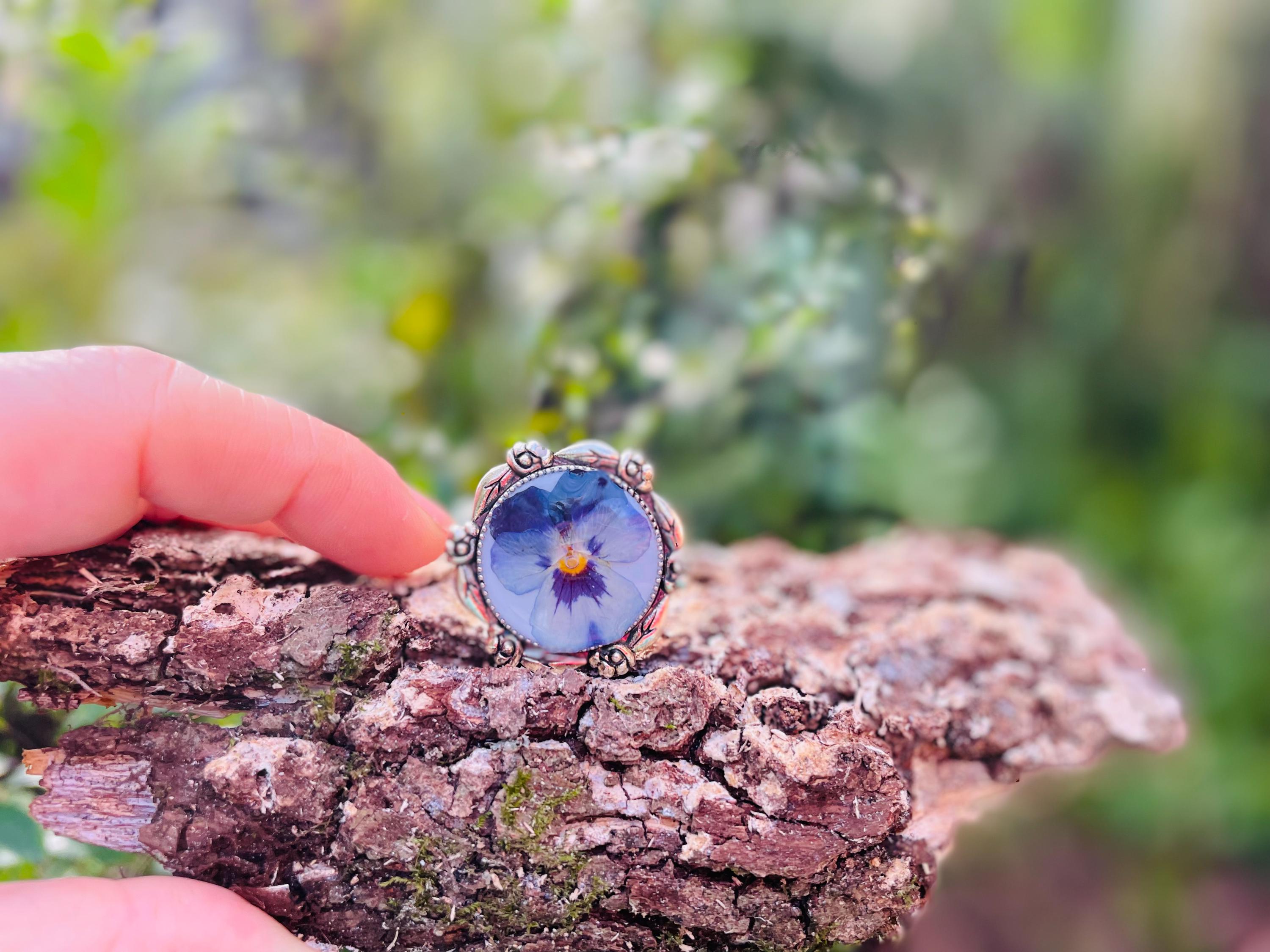 Silver Pansy Ring: Pressed Flower Cameo, February Birth Flower