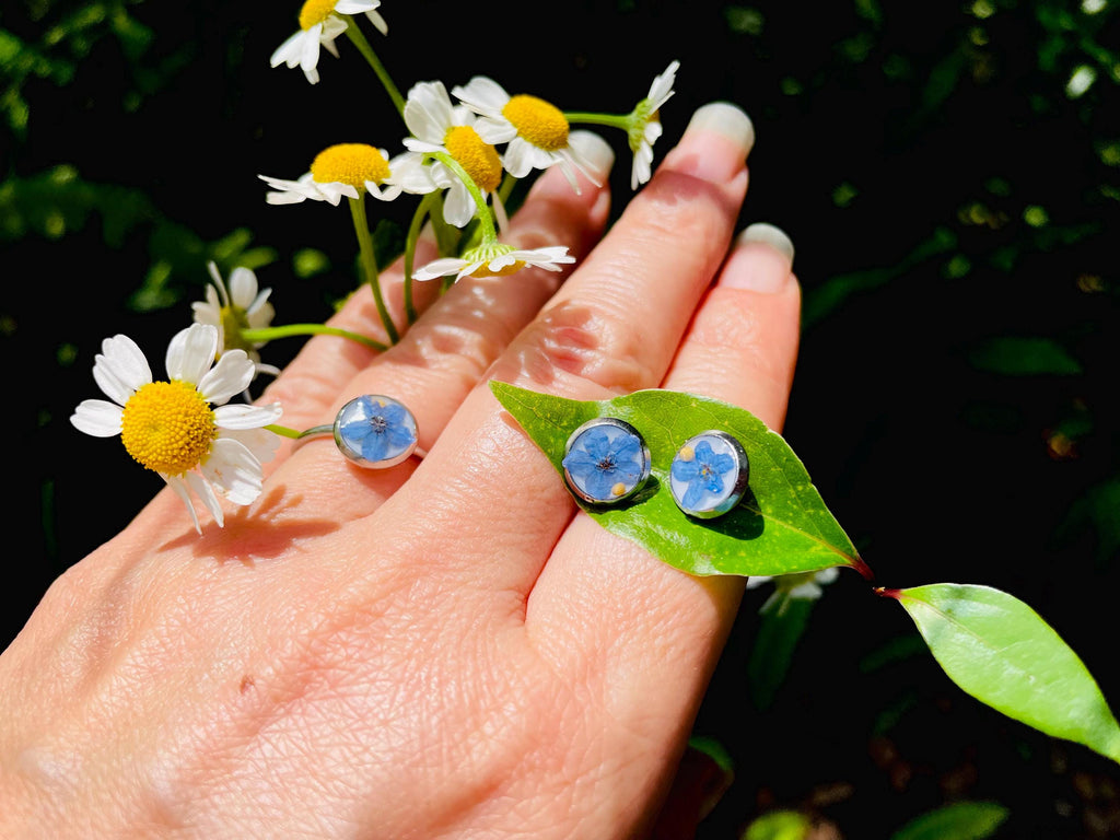 Forget Me Not Stud Earrings: Real Pressed Flower Resin Jewelry Set