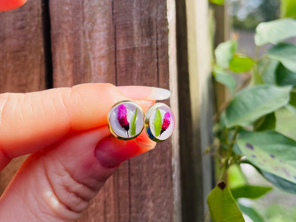 Pink Flower Stud Earrings Gold/Silver: Real Sweat Pea April Birthflower Resin Jewelry Gift Mothers Day