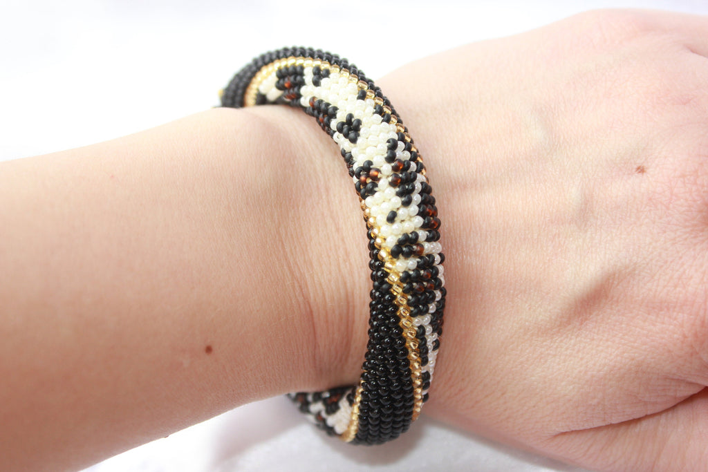 PDF Pattern Bracelet Tutorial Halloween, Leopard Bead crochet rope, seed bead pattern, Jewelry patterns, diy bracelet crochet with beads