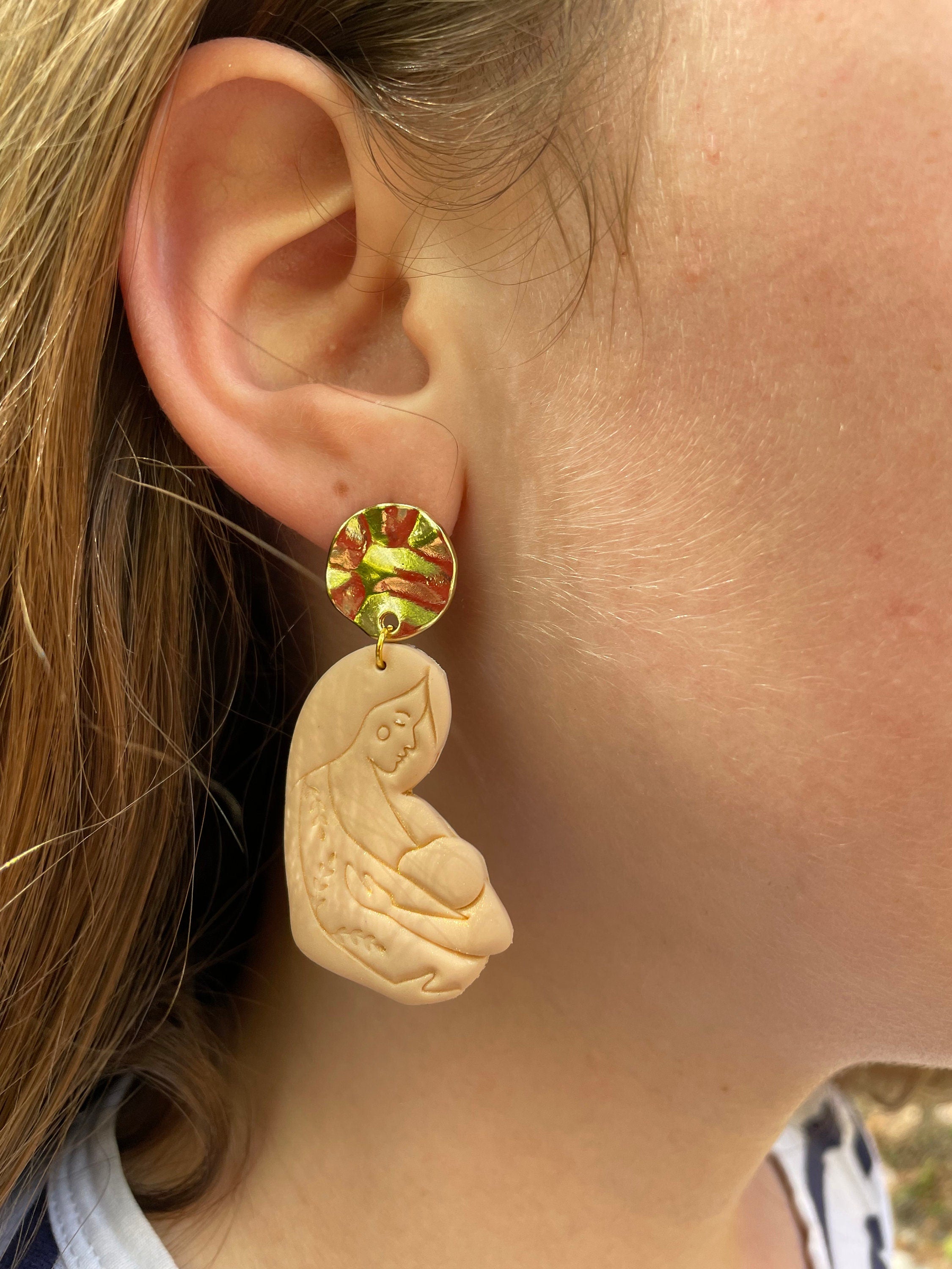 New mom earrings gift mother holding feeding baby beige and gold polymer clay earrings, baby shower gift idea for expecting mom