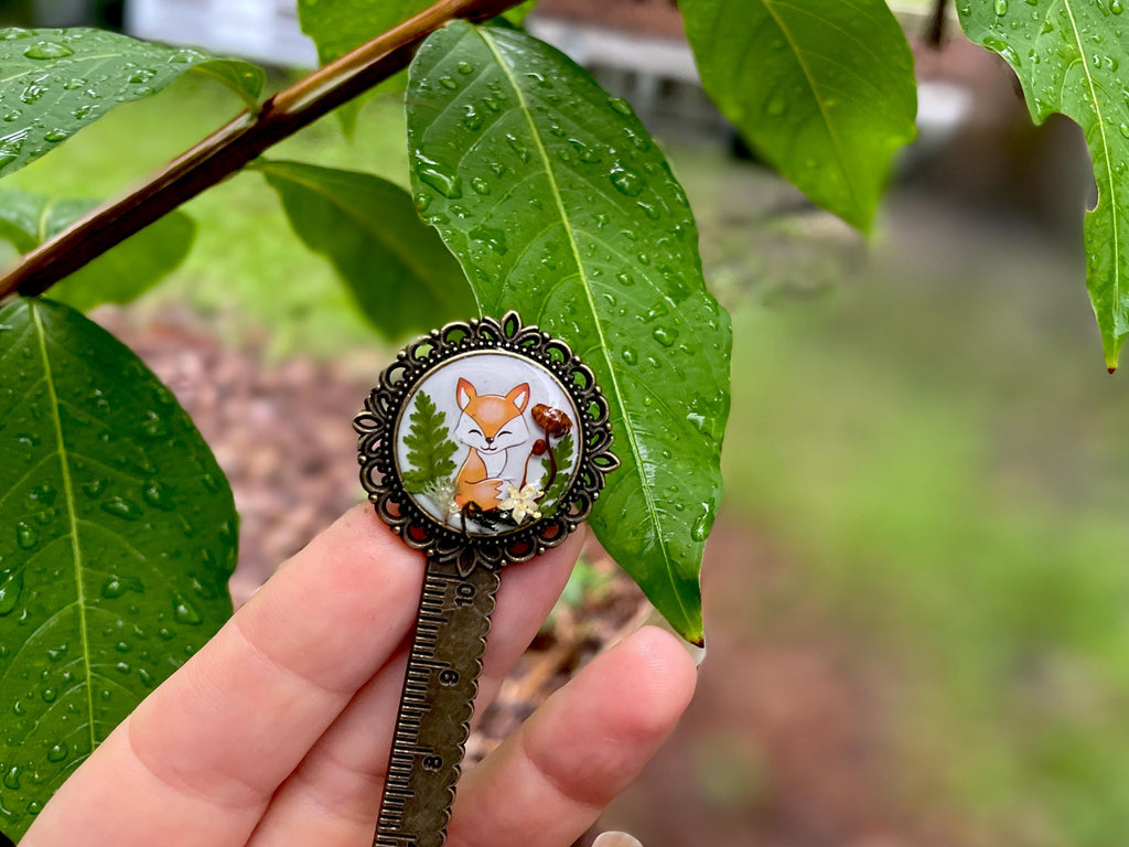 Bronze Metal Fox Bookmark with real Mushrooms Fern and Pressed Flowers - Woodland Style Bookish Gift