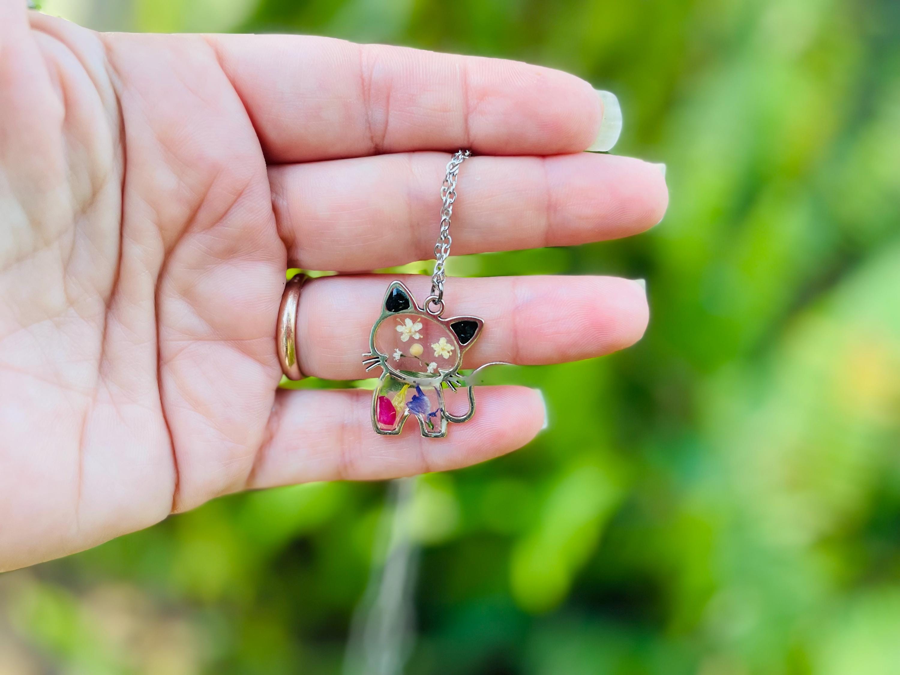 Pressed Flower Cat Necklace: Personalized Resin Birthstone Pendant, Cat Lover Gift