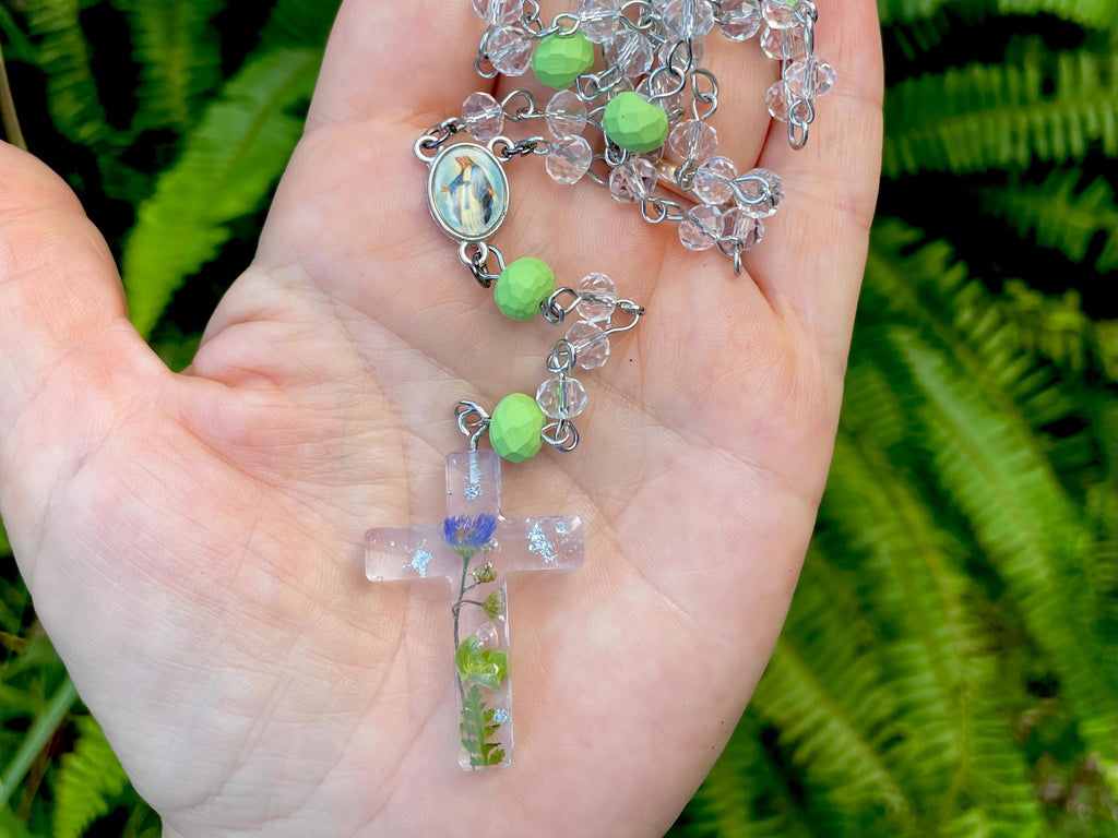 Personalized Aster Flower Rosary Necklace - Handmade Catholic Birth Flower Jewelry