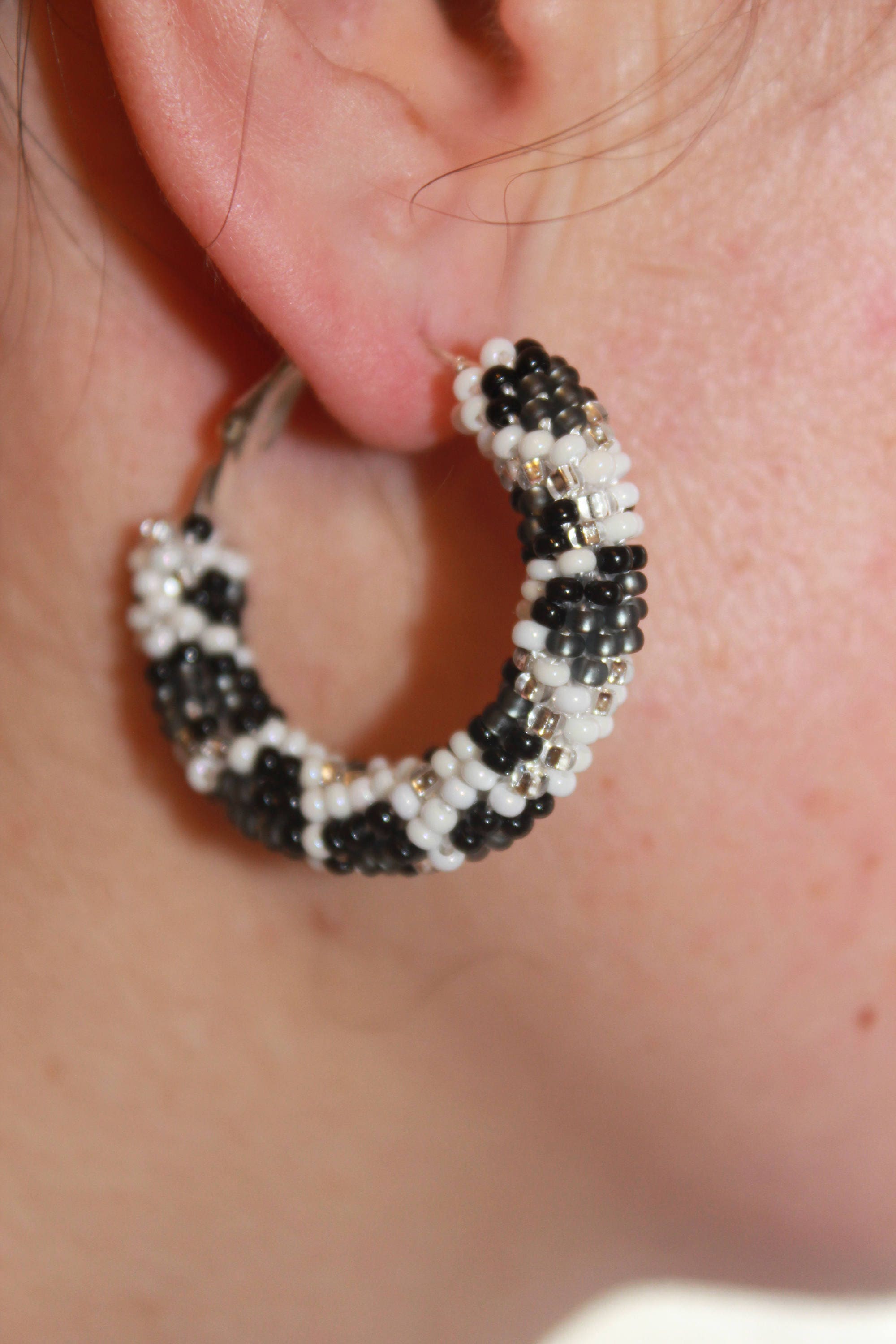 Leopard necklace beaded, monochrome boho bohemian choker, Necklace gift for wife, statement animal print jewelry for women