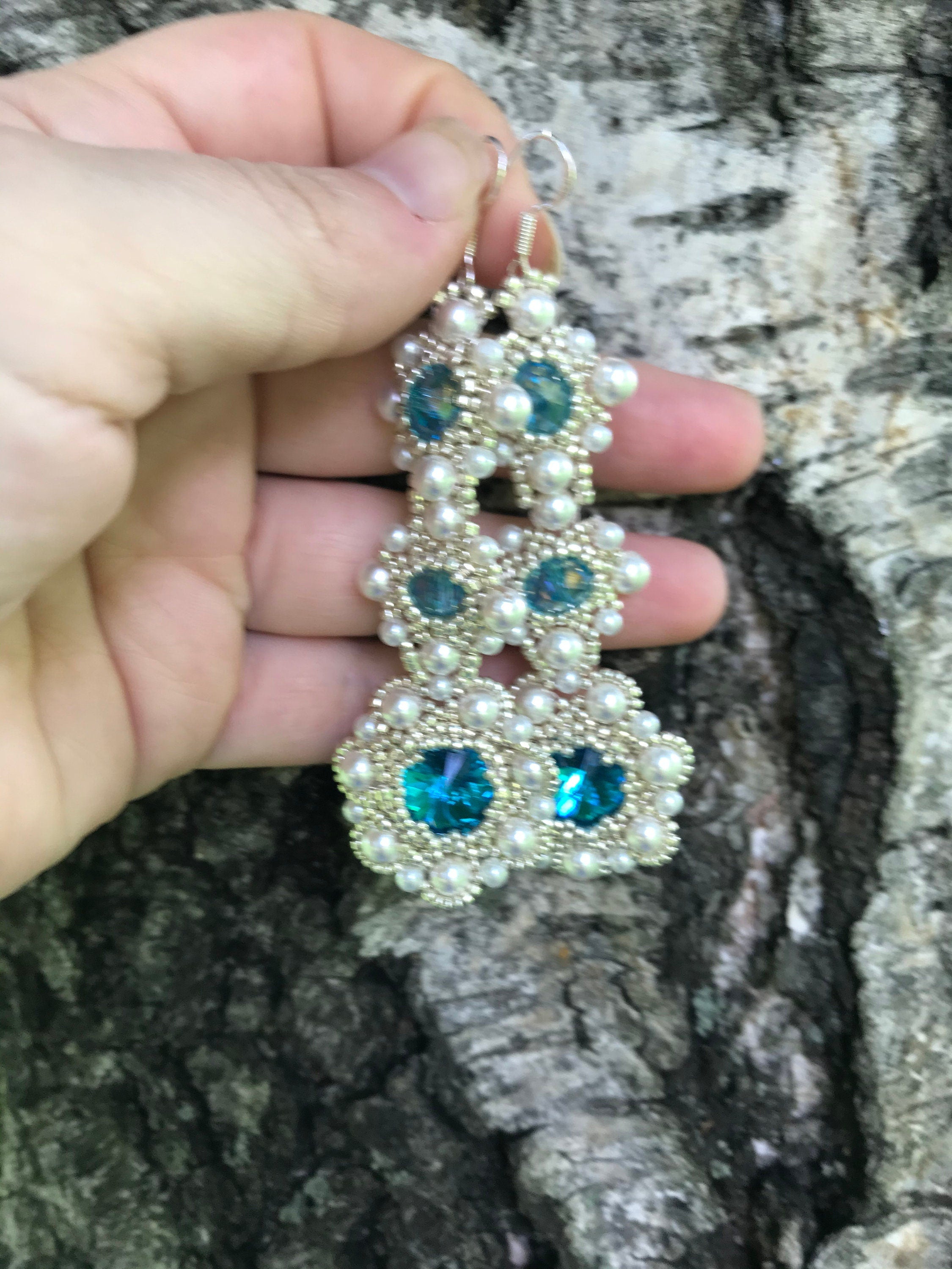 Wedding earrings for brides~Bridal dangle earrings~Swarovski pearl bridal earrings~Beaded earrings for wedding turquoise chandelier earrings