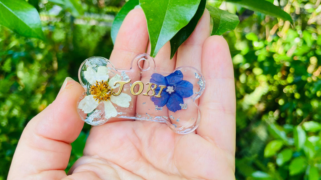 Custom Birth Flower Pet Tag: Resin Dog Name Tag, Forget-Me-Not