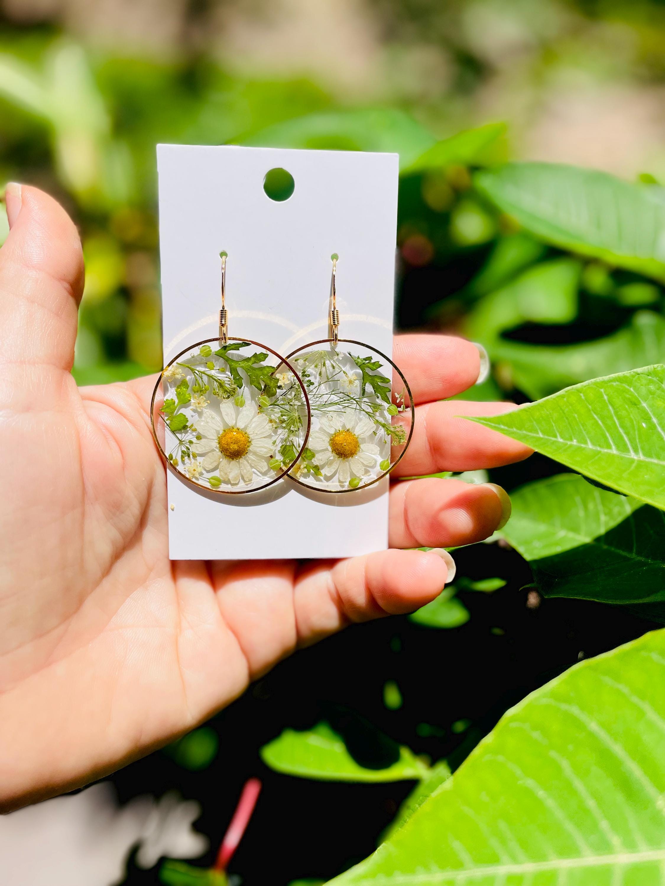 Real Pressed Daisy Earrings: Botanical Garden Jewelry Resin, April Birth Flower