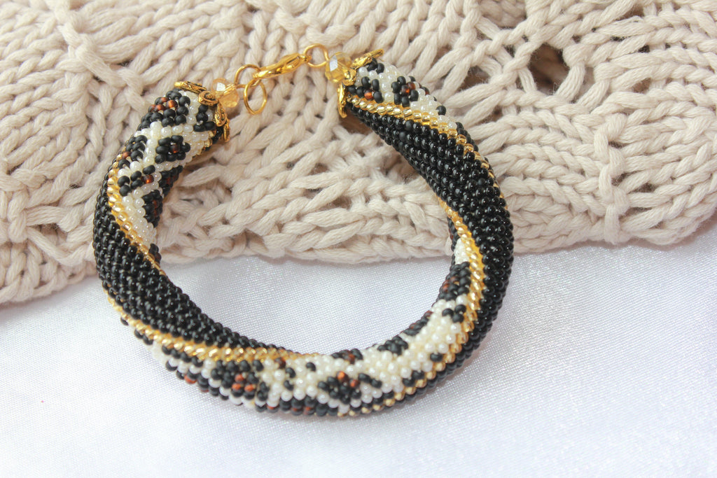 PDF Pattern Bracelet Tutorial Halloween, Leopard Bead crochet rope, seed bead pattern, Jewelry patterns, diy bracelet crochet with beads