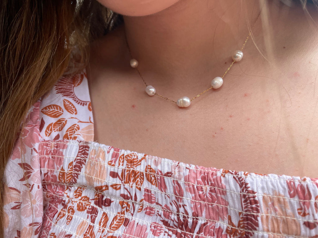 Beaded 8-10 mm Baroque Pearl Station Necklace Bridesmaids Gifts Dainty Chain Layering Necklace Birthday Gift for Her Mom wife Bridal Jewelry