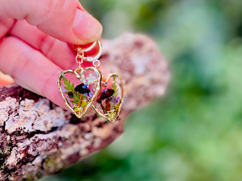 Real Mushroom & Elderberry Wildflower Heart Huggie Hoop Earrings Resin - 14K Gold Dangle Fairy Jewelry Galentine