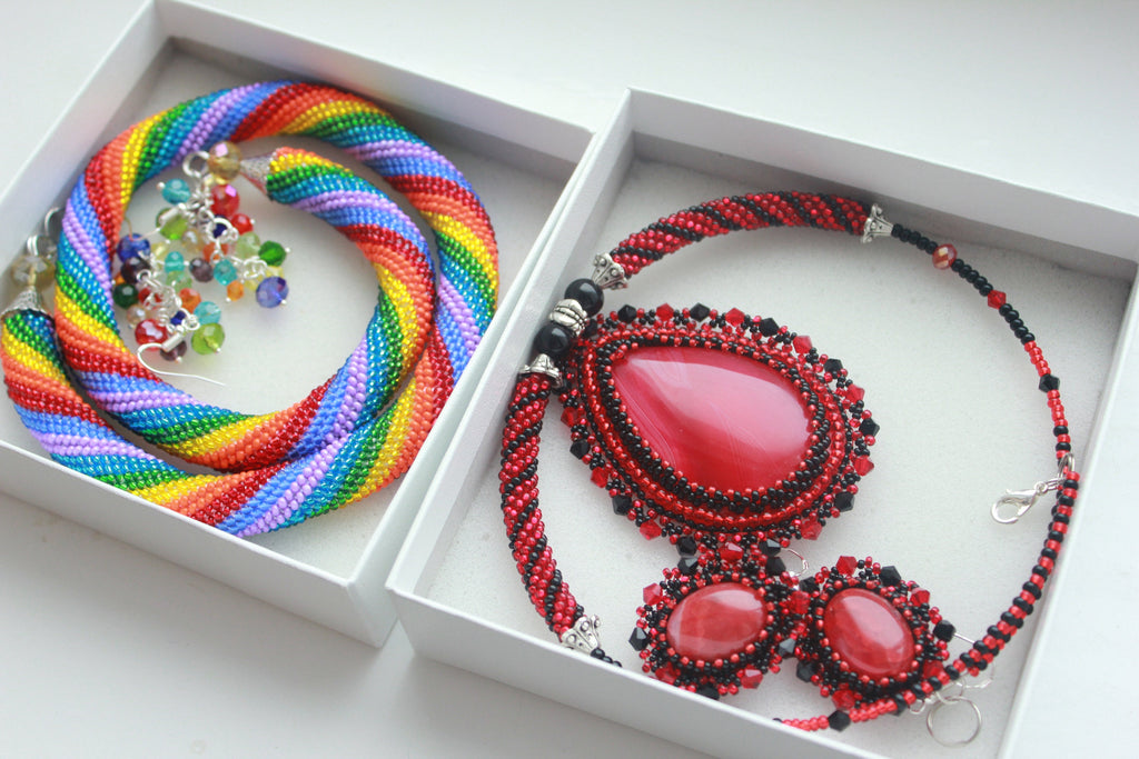 Colorful beaded choker necklace, striped rainbow necklace African boho chic necklace for girlfriend birthday sister lesbian jewelry crochet