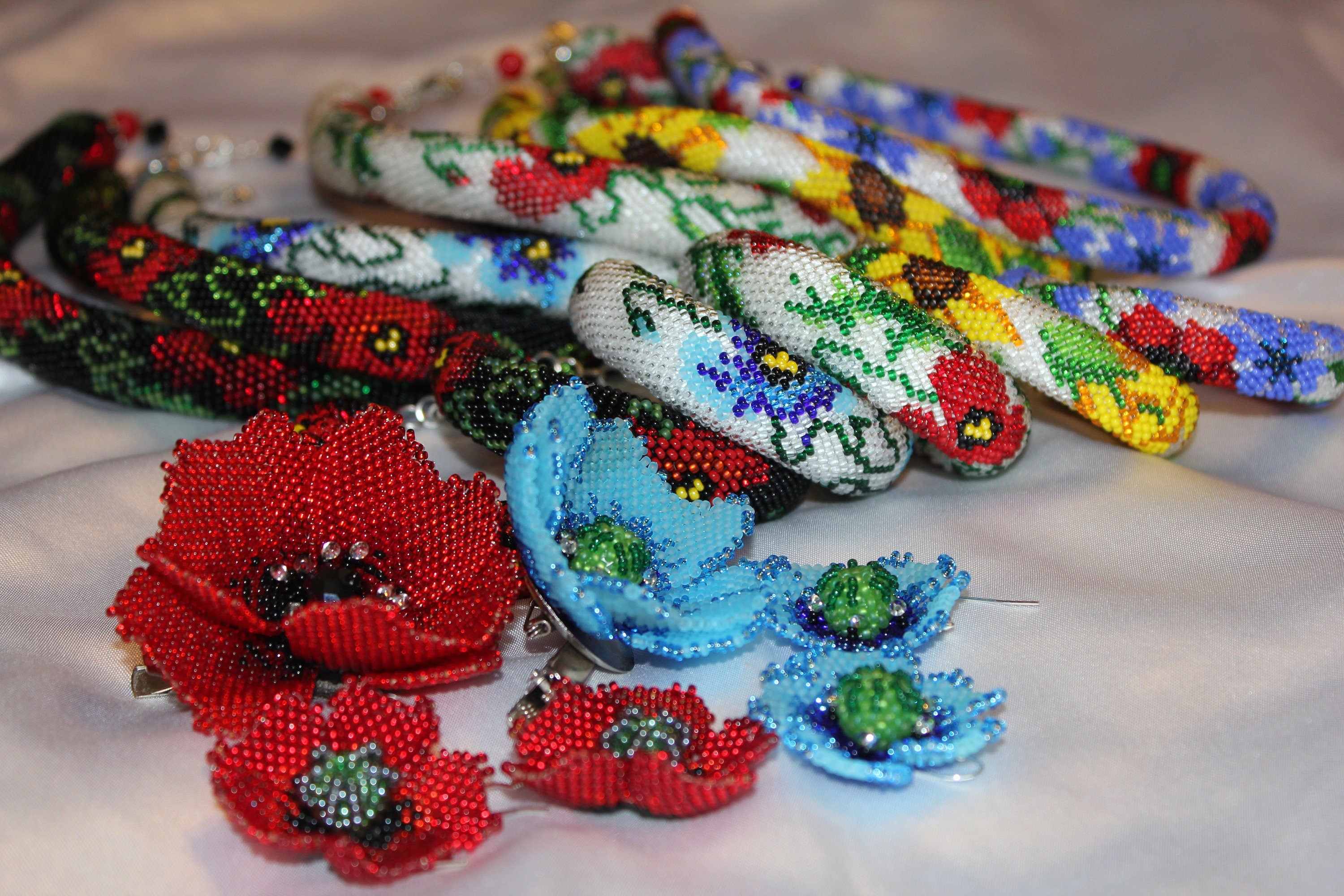 Valentine gift Red poppy cornflower floral necklace, handmade flower necklace, boho wedding necklace, Layering necklace, romantic gifts mom