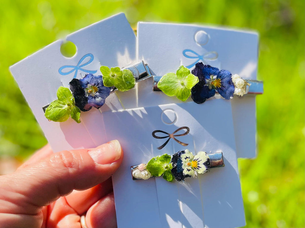 Real Viola and Hydrangea Flower Hair Clip: Purple and Green Nature Inspired Hair Accessories for Flower Girl Proposal