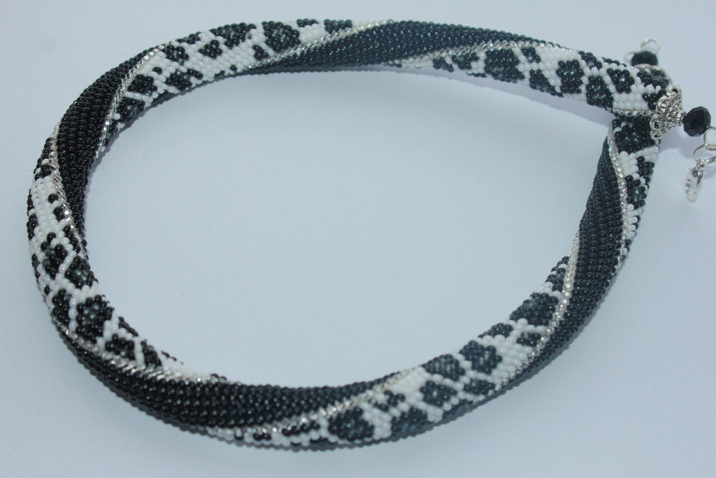 Leopard necklace beaded, monochrome boho bohemian choker, Necklace gift for wife, statement animal print jewelry for women