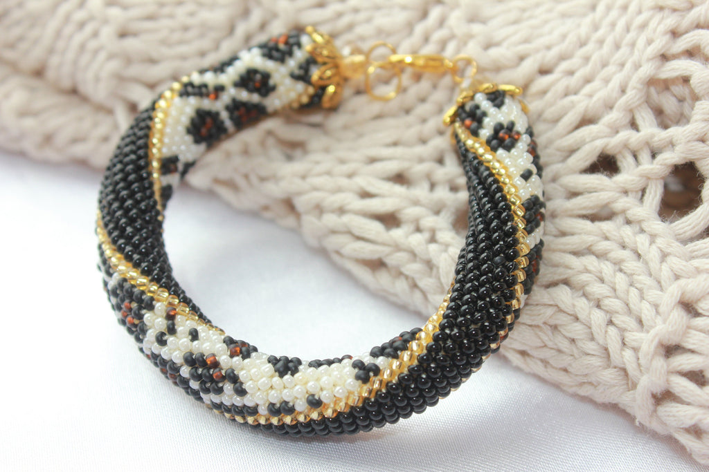PDF Pattern Bracelet Tutorial Halloween, Leopard Bead crochet rope, seed bead pattern, Jewelry patterns, diy bracelet crochet with beads