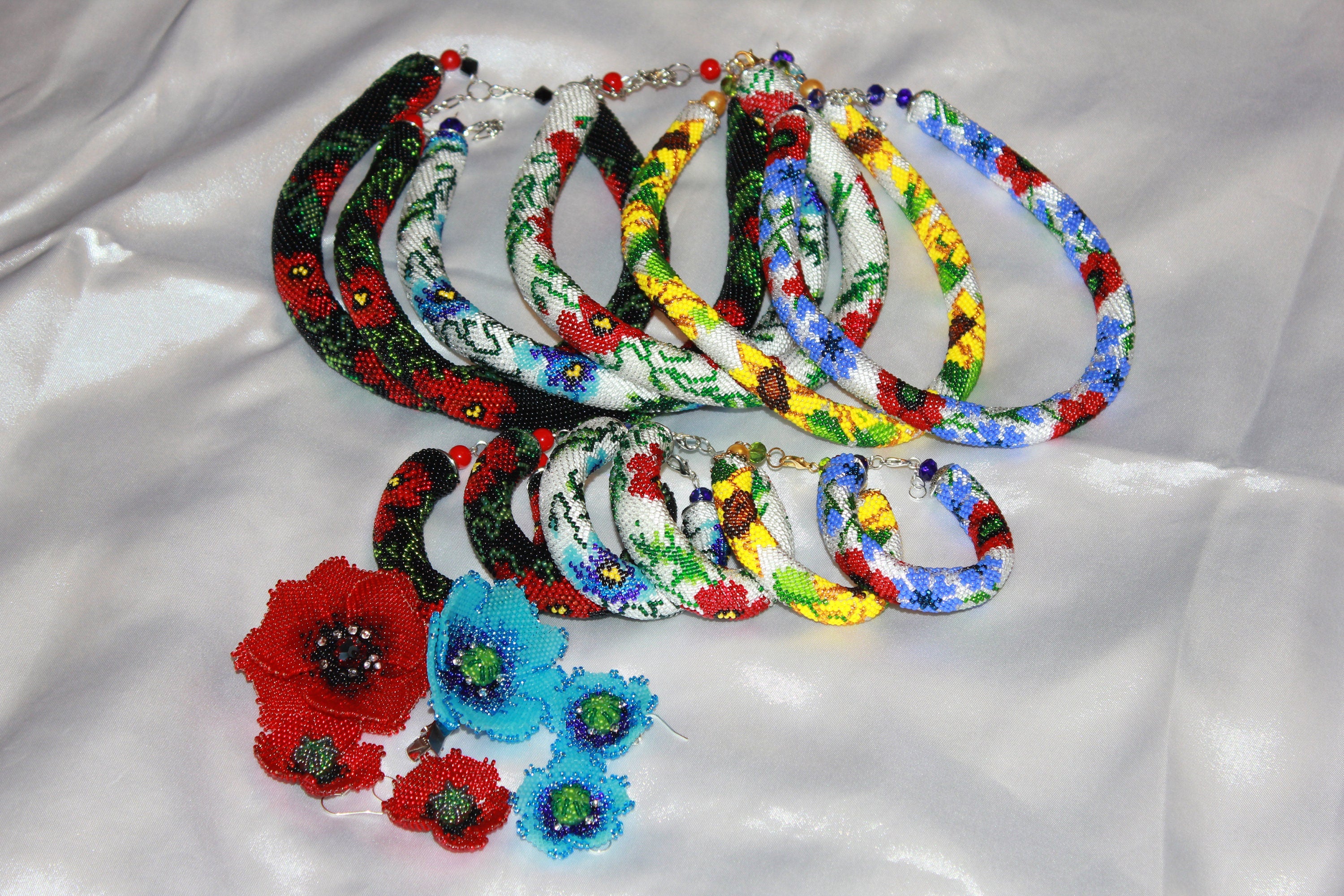 Valentine gift Red poppy cornflower floral necklace, handmade flower necklace, boho wedding necklace, Layering necklace, romantic gifts mom