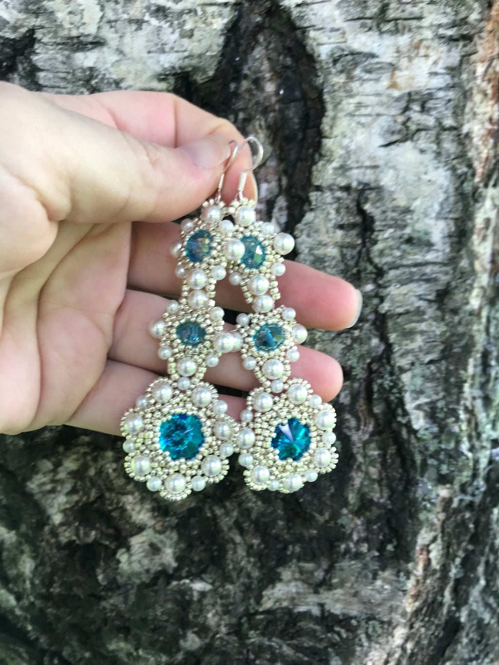Wedding earrings for brides~Bridal dangle earrings~Swarovski pearl bridal earrings~Beaded earrings for wedding turquoise chandelier earrings