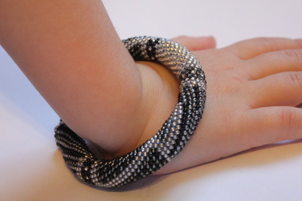 Silver bracelet Shades of Grey Patchwork Bracelet Grey Bracelet Stylish Beaded Bracelet For her Fashion Accessory Bead crochet Rope Bracelet