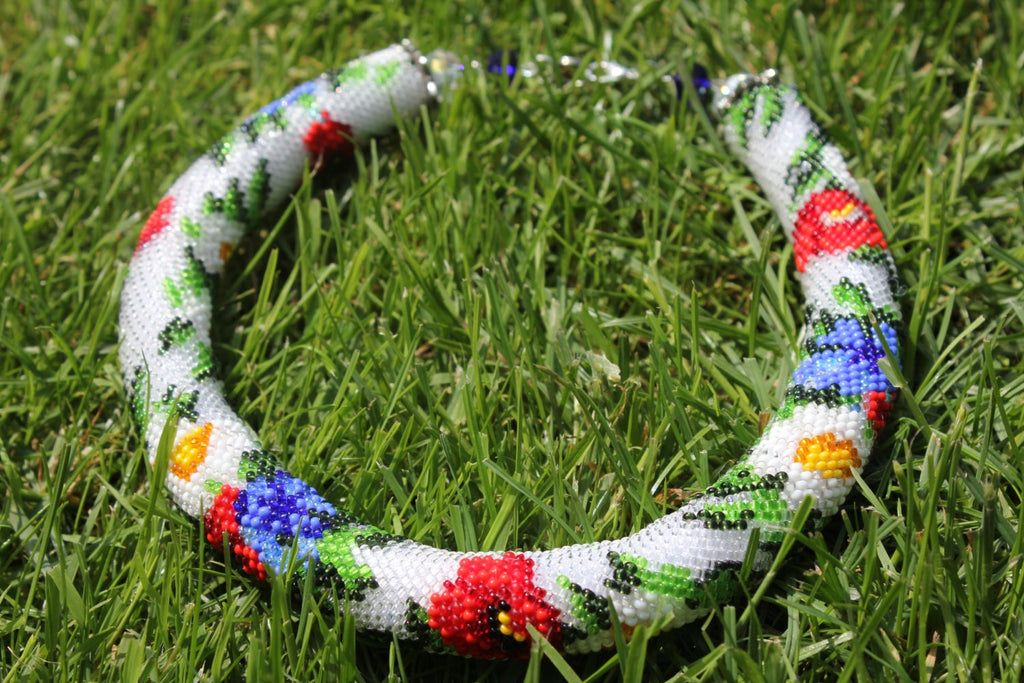 Flower Necklace~bead rope choker~crochet necklace with beads~daisy necklace~Ukrainian necklace~floral jewelry bridal~red poppy flowers mom