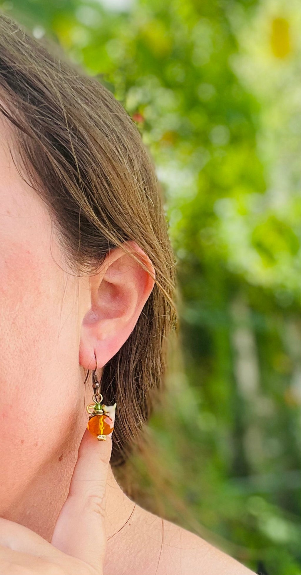 Halloween earrings, cute fall jewellery, pumpkin earrings dangle crystal, lightweight autumn earrings, Halloween party costume accessory