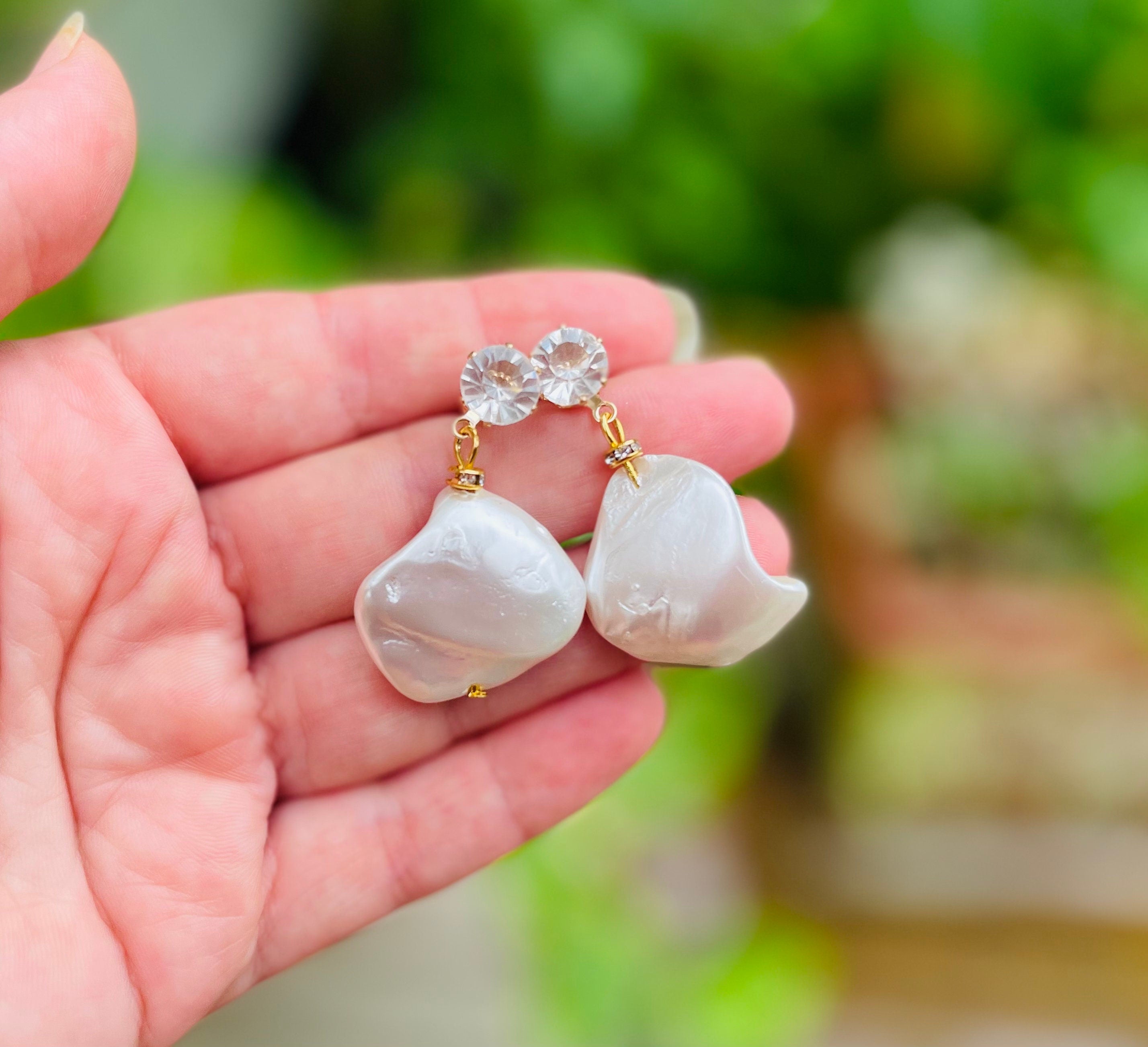 Big pearl bridal earrings, Baroque freshwater Pearl Gold Swarovski crystal earrings, fall weddings earrings, long stud earrings gift for her