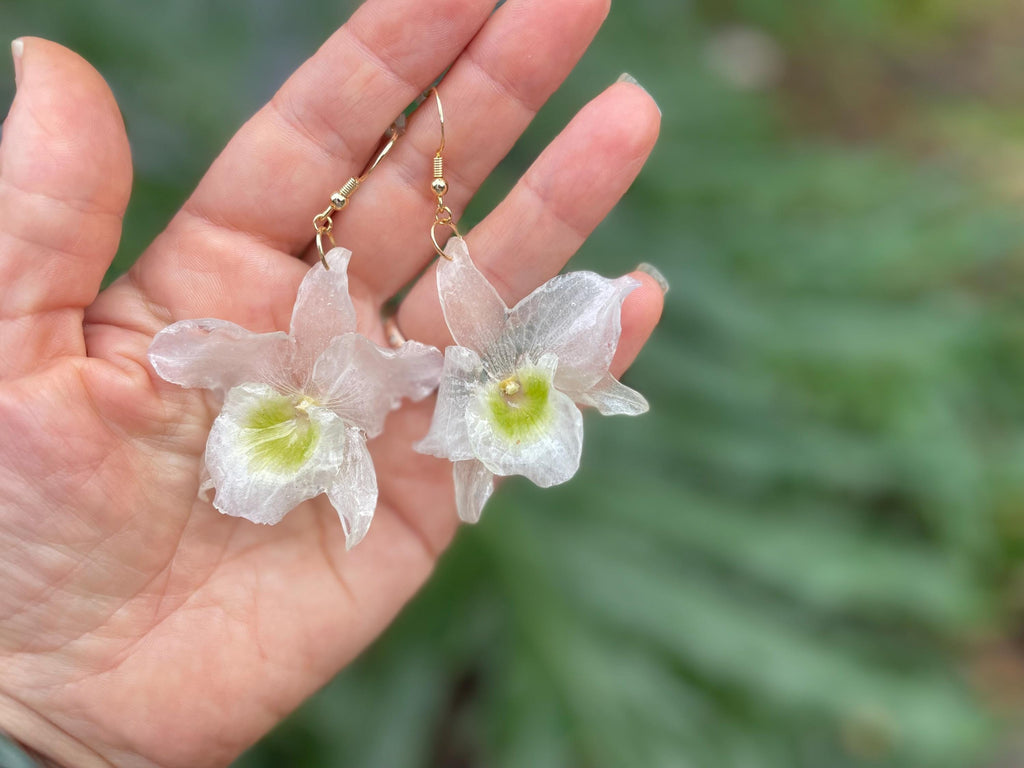 Real Orchid Wedding Earrings for Brides | White and Gold Floral Dangles, Resin Jewelry Gift for her
